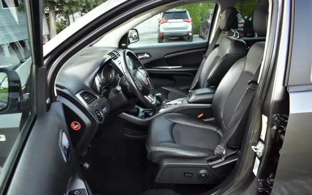 FIAT Freemont 2.0 Multijet 16V DPF Automatik Allrad Cross