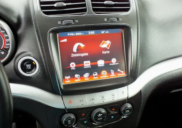 FIAT Freemont 2.0 Multijet 16V DPF Automatik Allrad Cross