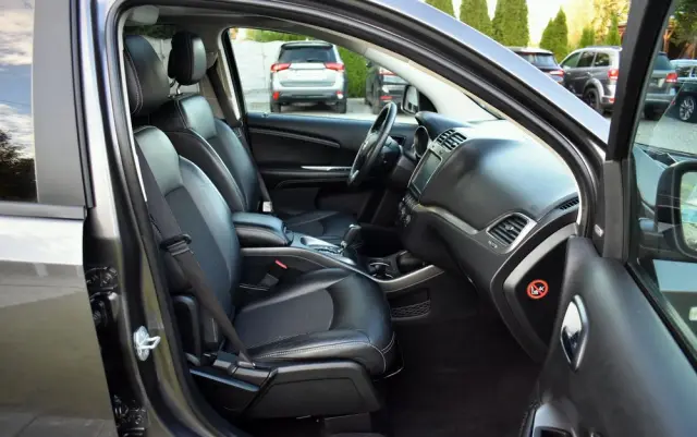 FIAT Freemont 2.0 Multijet 16V DPF Automatik Allrad Cross