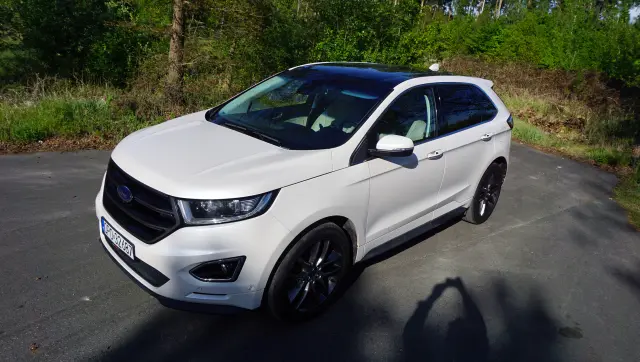 FORD Edge Titanium