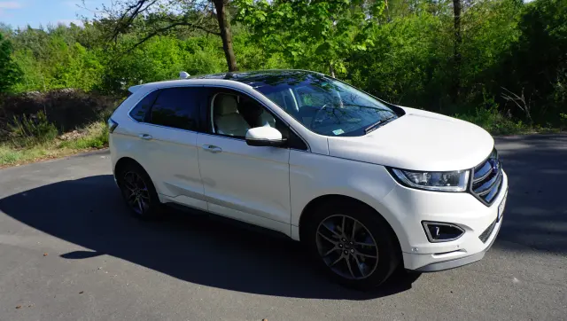 FORD Edge Titanium