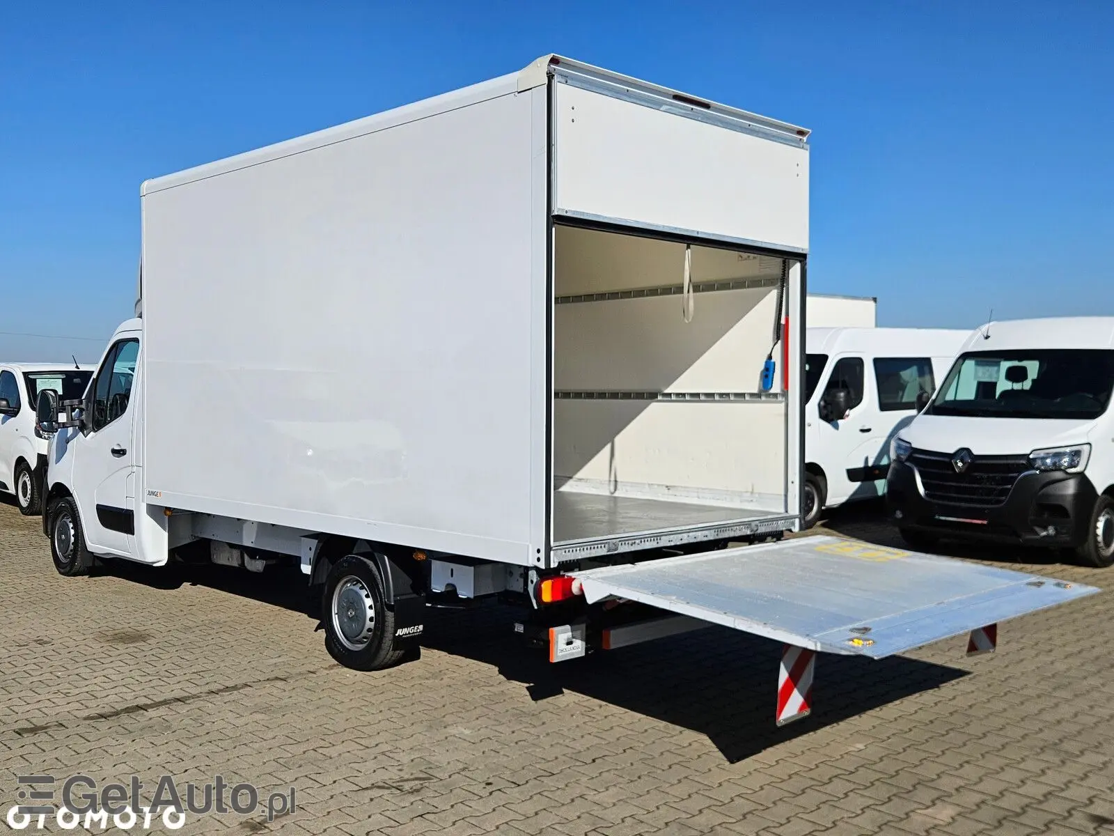 RENAULT Master L3H3 Business DBL