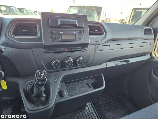 RENAULT Master L3H3 Business DBL