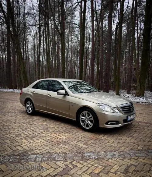MERCEDES-BENZ Klasa E 