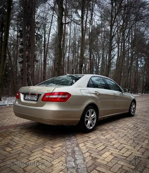 MERCEDES-BENZ Klasa E 