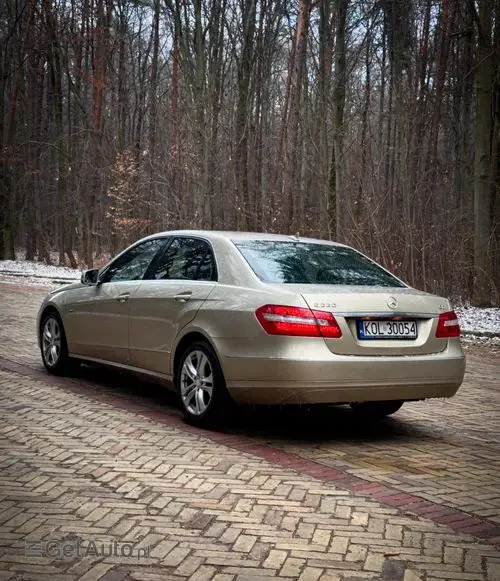 MERCEDES-BENZ Klasa E 