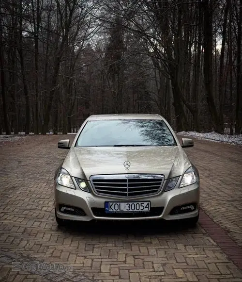 MERCEDES-BENZ Klasa E 