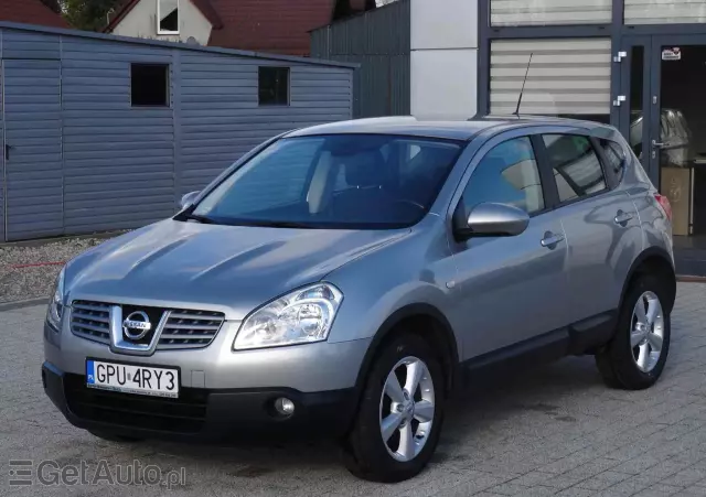 NISSAN Qashqai 2.0 CVT 360