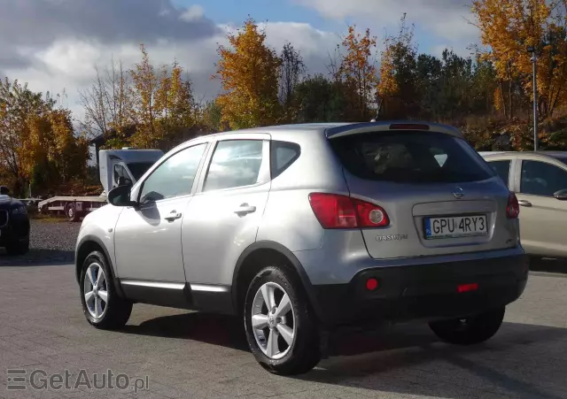 NISSAN Qashqai 2.0 CVT 360