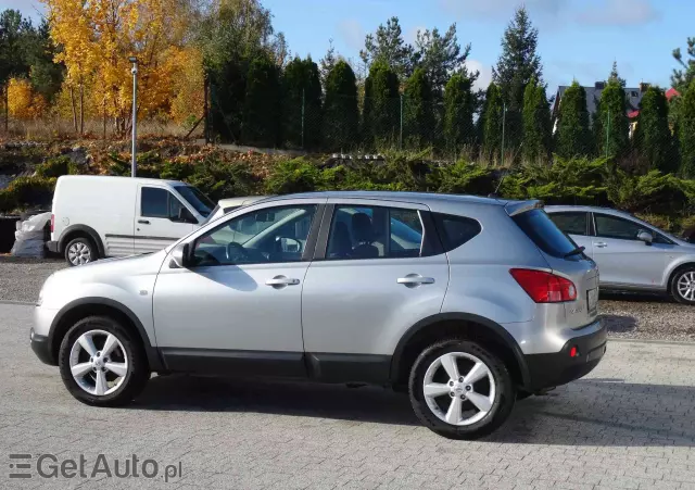 NISSAN Qashqai 2.0 CVT 360