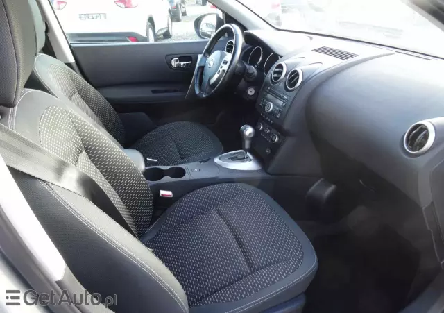 NISSAN Qashqai 2.0 CVT 360