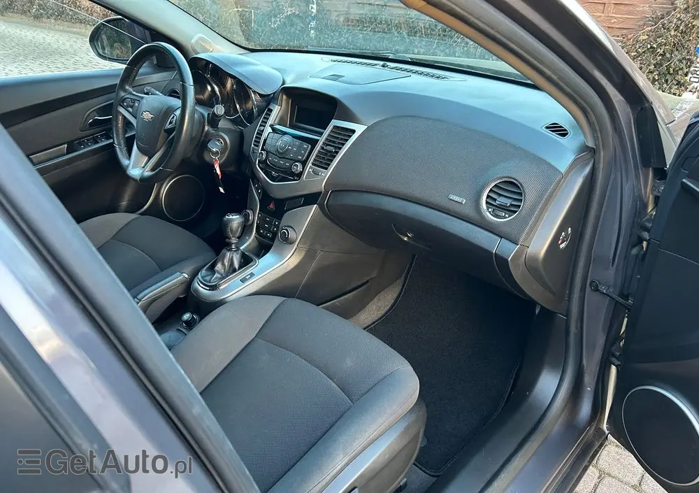 CHEVROLET Cruze 1.8 LTZ