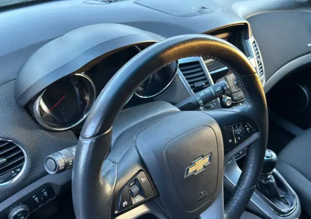 CHEVROLET Cruze 1.8 LTZ