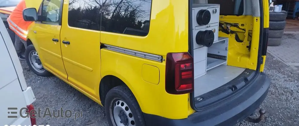 VOLKSWAGEN Caddy 
