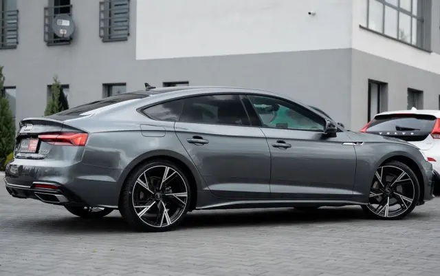 AUDI A5 Sportback 40 TFSI quattro S tronic edition one