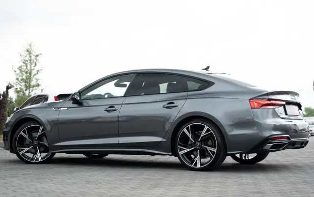 AUDI A5 Sportback 40 TFSI quattro S tronic edition one