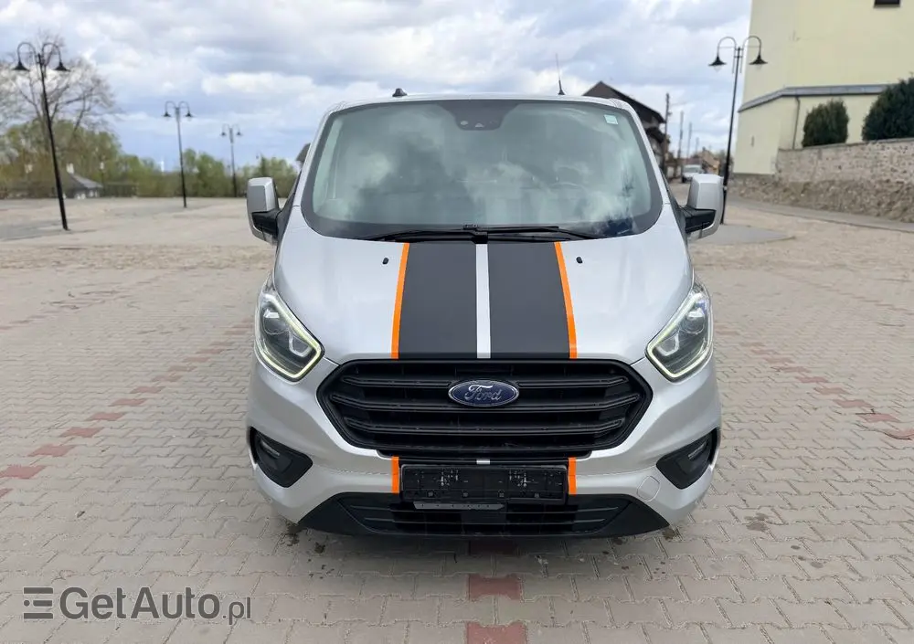 FORD TRANSIT CUSTOM  LIFT 2020r/ Webasto / 2,0 TDCI/130KM/KAMERA/BIX-ENON/ EURO 6/ASO/NISKI PRZEBIEG/LED/HAK/FV23%/6-DZWI/LONG 