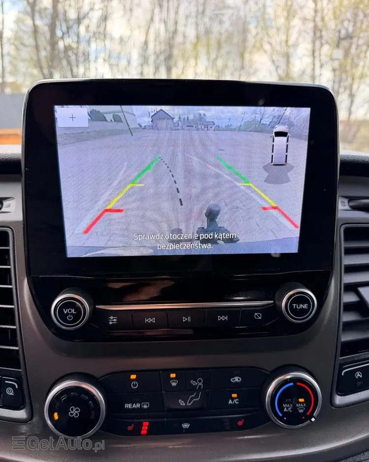 FORD TRANSIT CUSTOM  LIFT 2020r/ Webasto / 2,0 TDCI/130KM/KAMERA/BIX-ENON/ EURO 6/ASO/NISKI PRZEBIEG/LED/HAK/FV23%/6-DZWI/LONG 