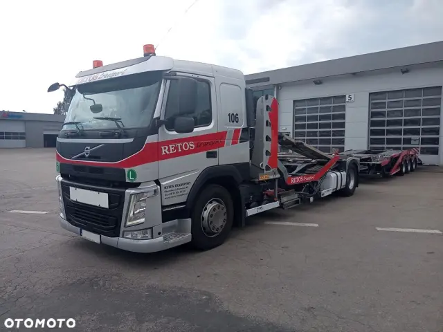VOLVO FM z zabudową ROLFO (Autotransporter) 