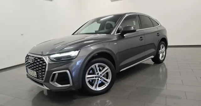 AUDI Q5 Sportback 40 TDI quattro S tronic edition one