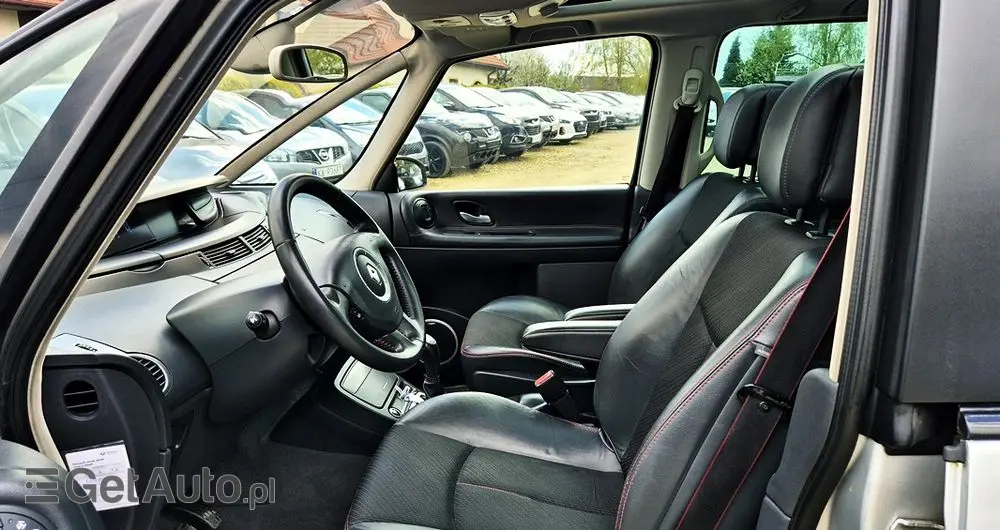 RENAULT Grand Espace 2.0 Privilege