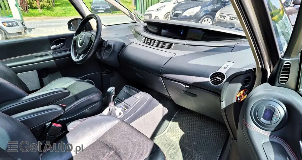 RENAULT Grand Espace 2.0 Privilege