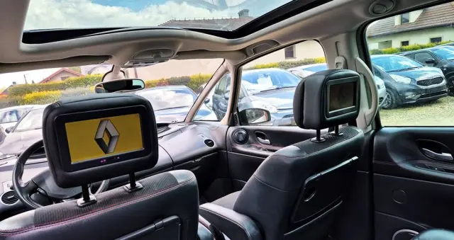 RENAULT Grand Espace 2.0 Privilege