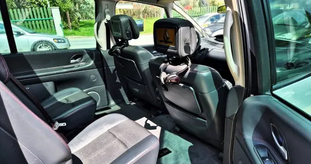 RENAULT Grand Espace 2.0 Privilege