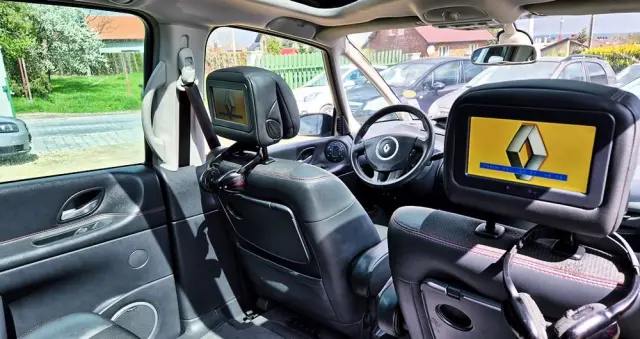 RENAULT Grand Espace 2.0 Privilege