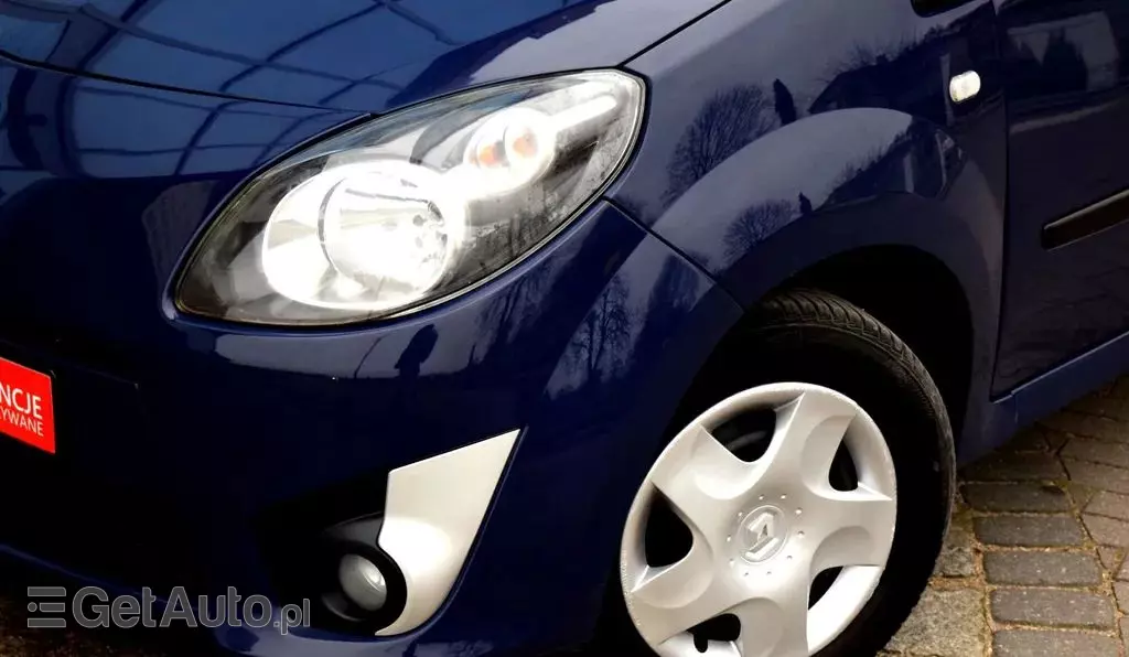 RENAULT Twingo 