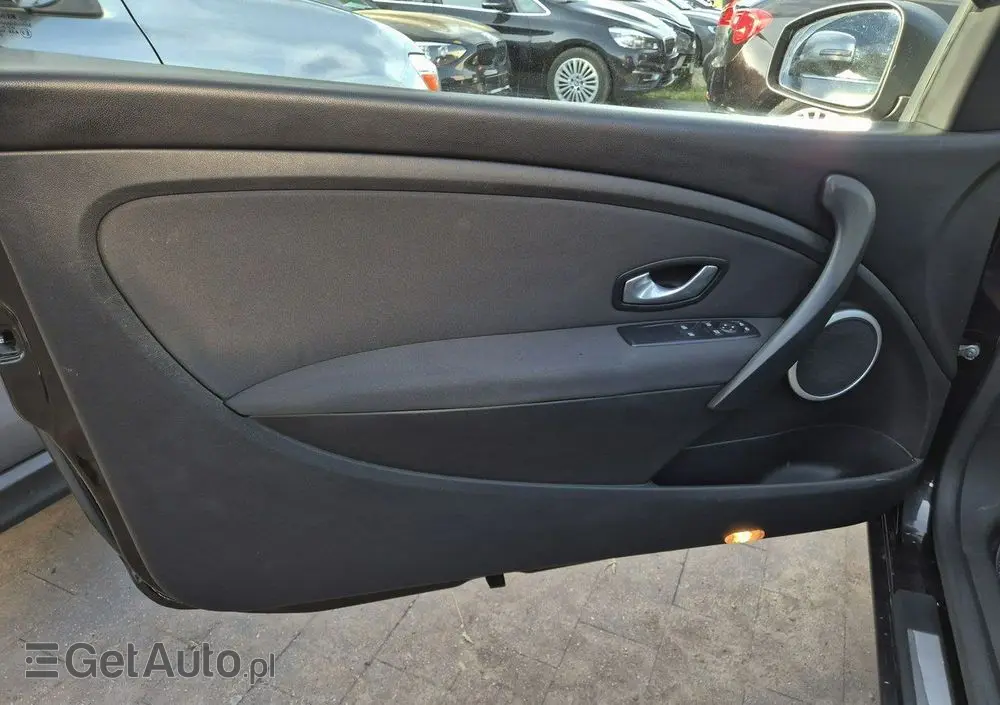 RENAULT Megane 1.6 16V Expression