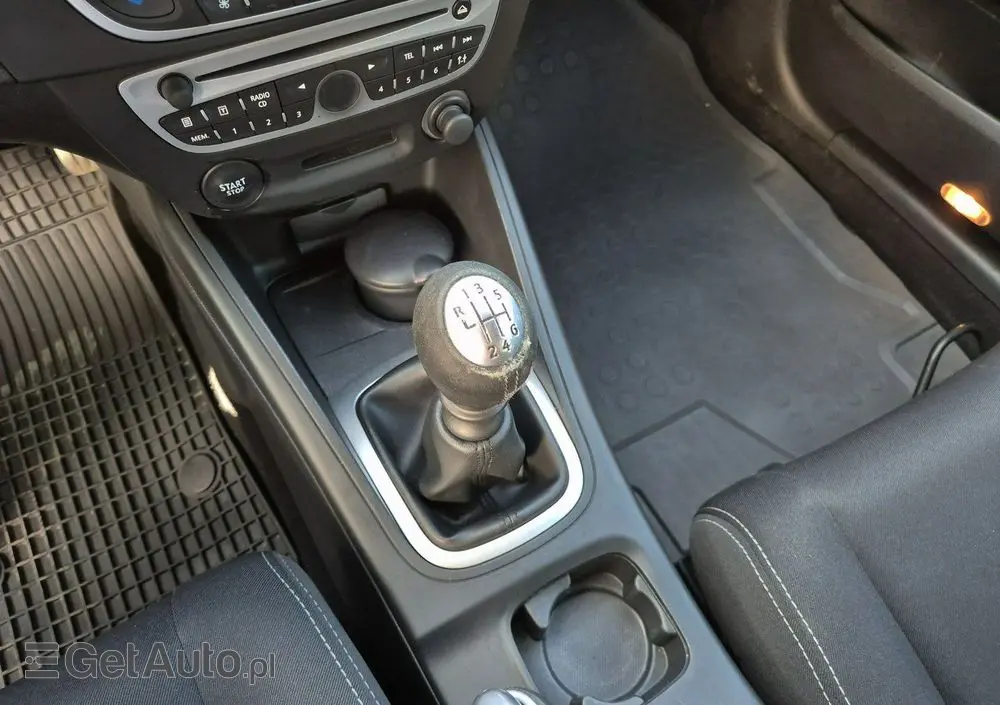 RENAULT Megane 1.6 16V Expression