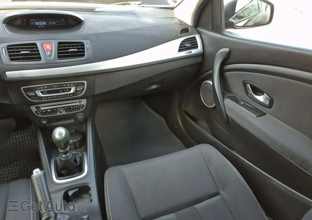 RENAULT Megane 1.6 16V Expression