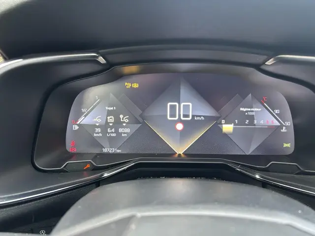 DS AUTOMOBILES DS 7 Crossback 1.5 BlueHDi So Chic