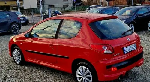 PEUGEOT 206 