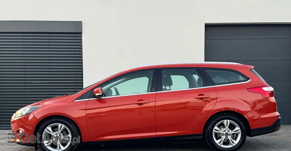 FORD Focus 1.6 TDCi DPF Champions Edition