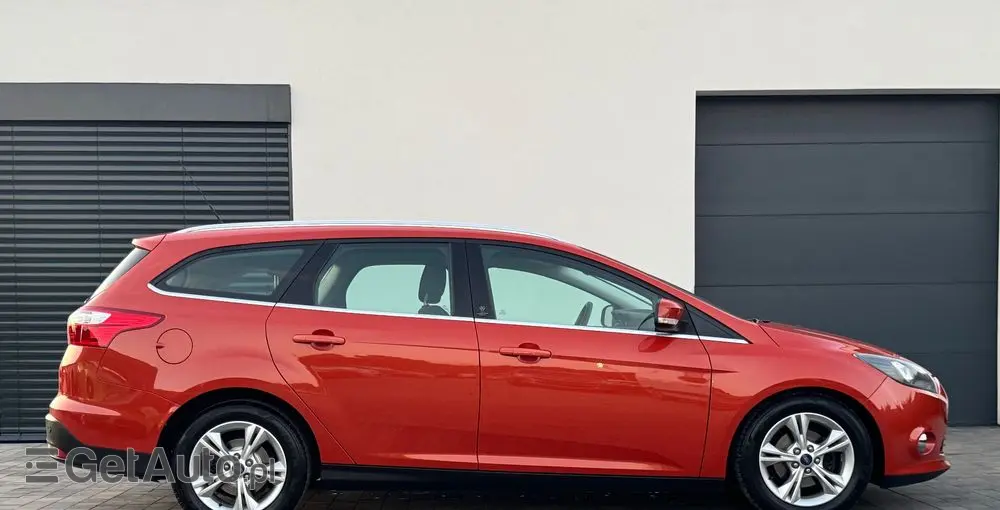 FORD Focus 1.6 TDCi DPF Champions Edition