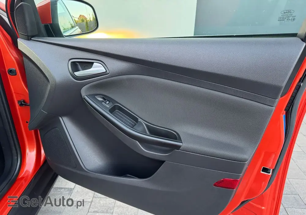 FORD Focus 1.6 TDCi DPF Champions Edition