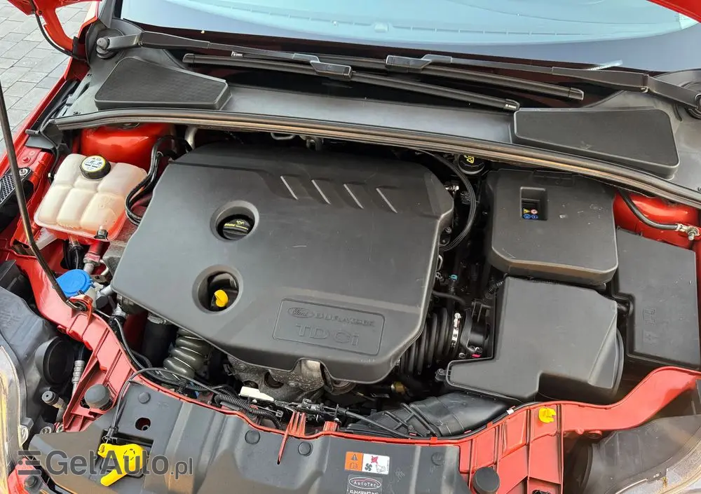 FORD Focus 1.6 TDCi DPF Champions Edition
