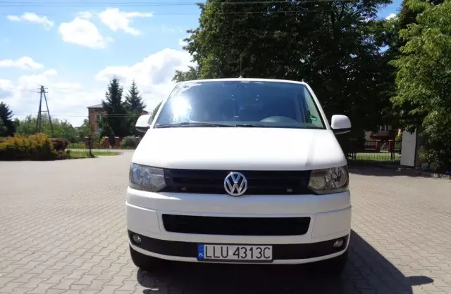 VOLKSWAGEN TRANSPORTER 