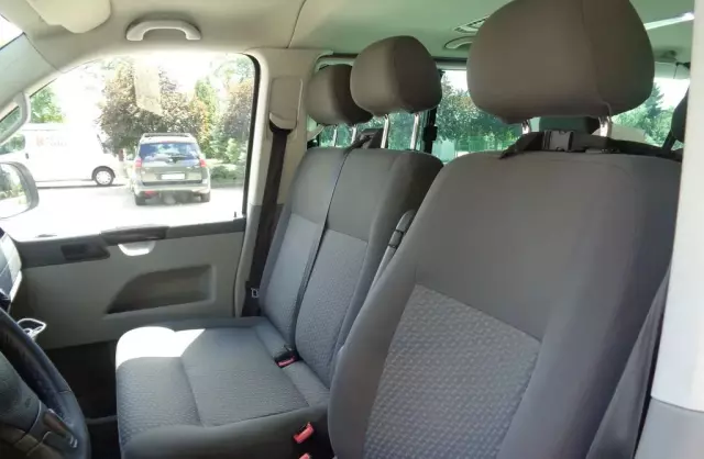 VOLKSWAGEN TRANSPORTER 