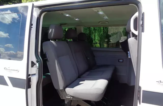 VOLKSWAGEN TRANSPORTER 