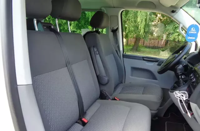 VOLKSWAGEN TRANSPORTER 