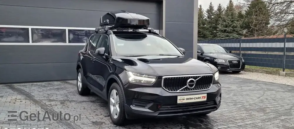 VOLVO XC 40 D3 Momentum