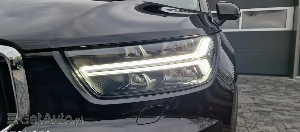 VOLVO XC 40 D3 Momentum