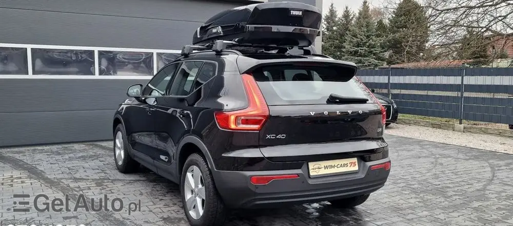 VOLVO XC 40 D3 Momentum