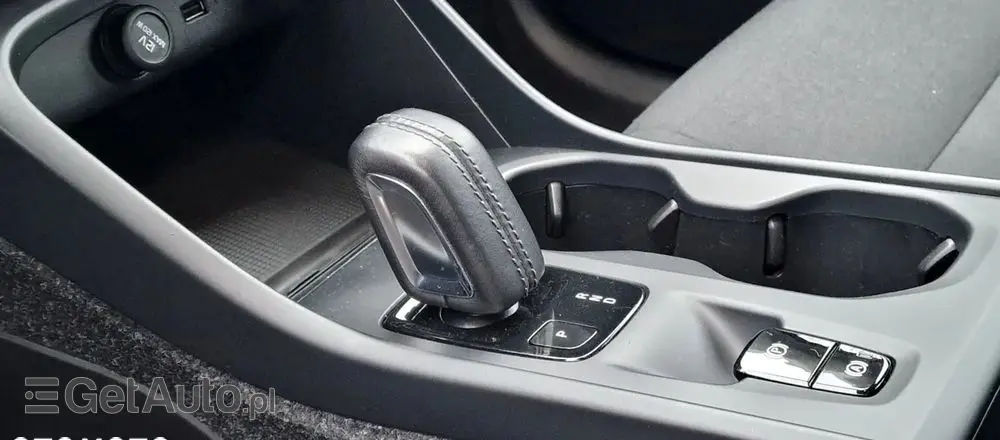 VOLVO XC 40 D3 Momentum