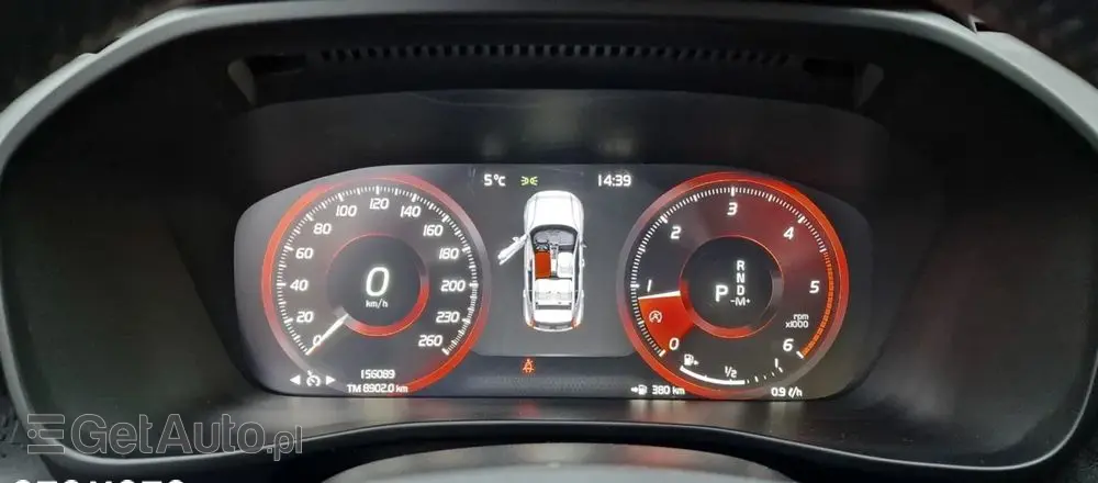 VOLVO XC 40 D3 Momentum