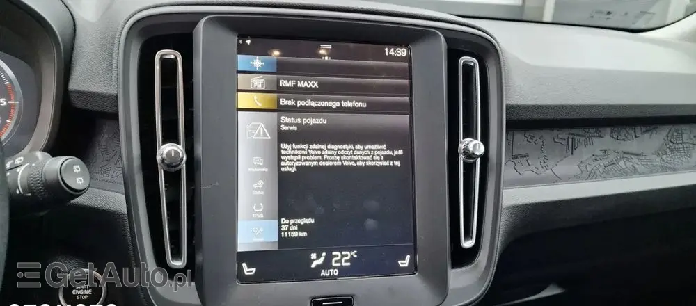 VOLVO XC 40 D3 Momentum