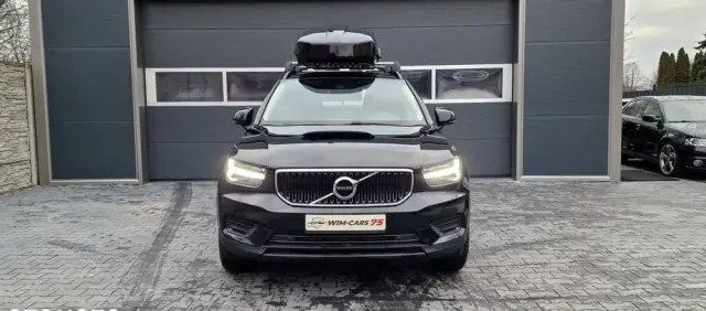 VOLVO XC 40 D3 Momentum